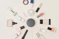 化妆品品牌策划的关键在于创意元素的融入
